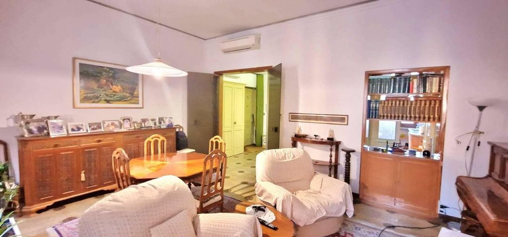 Prestigioso appartamento di 160 m² in vendita ramo de le Chioverete, Venezia, Veneto