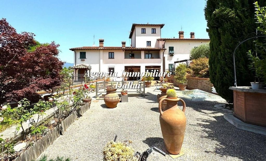 Casa di 295 mq in vendita Via Le Mozzete, 99999, Scarperia, Toscana