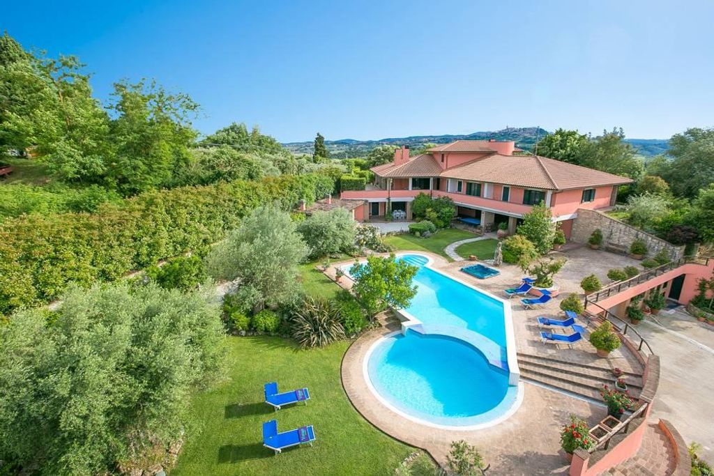 Esclusiva villa in vendita Vocabolo Sant'Antimo-Petroro, Todi, Umbria