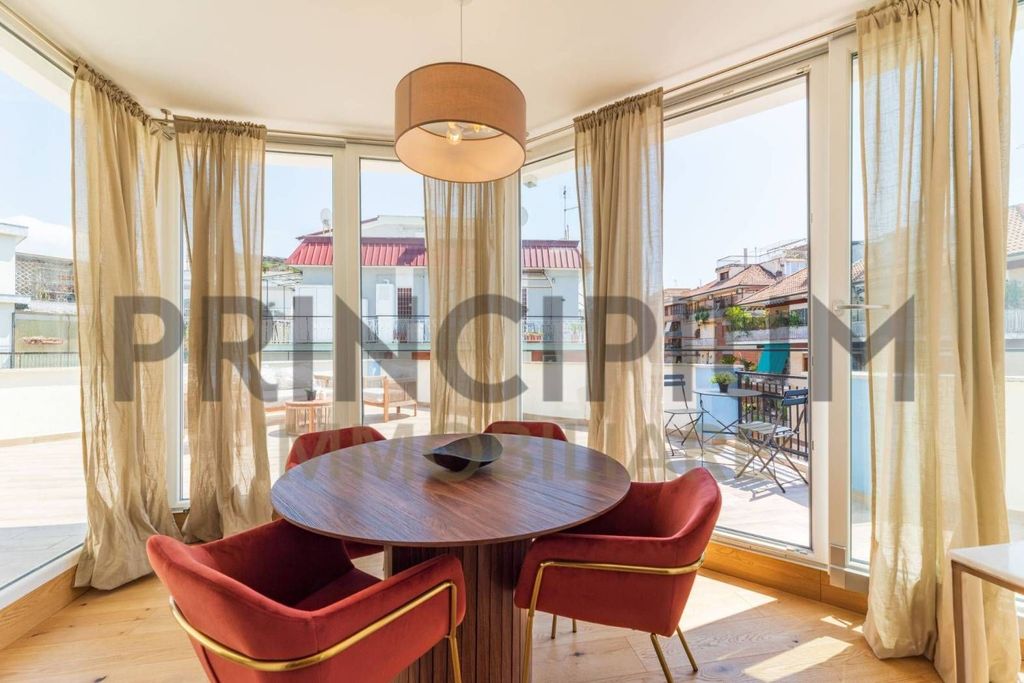 Элитная квартира 110 м2 в продажа Via Veronica Gambara, 19, Рим, Lazio
