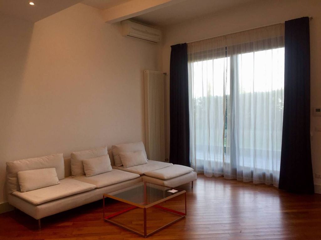 Appartamento di lusso di 110 m² in vendita Largo Odoardo Tabacchi, Torino, Provincia di Torino, Piemonte