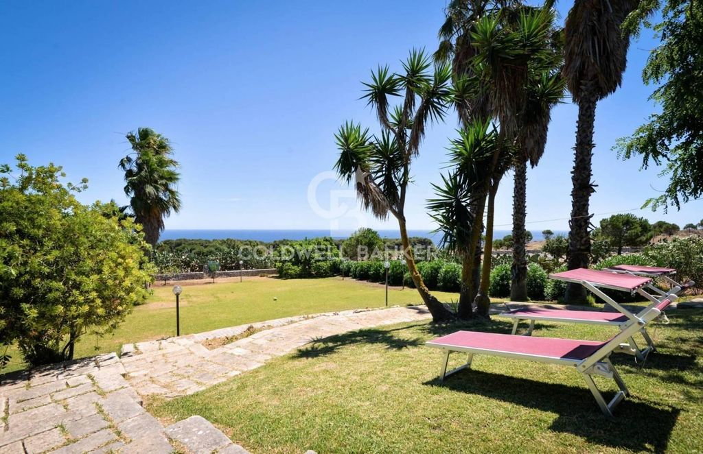 Prestigiosa villa in vendita Villaggio Paradiso Via Pleiadi, Santa Cesarea Terme, Provincia di Lecce, Puglia