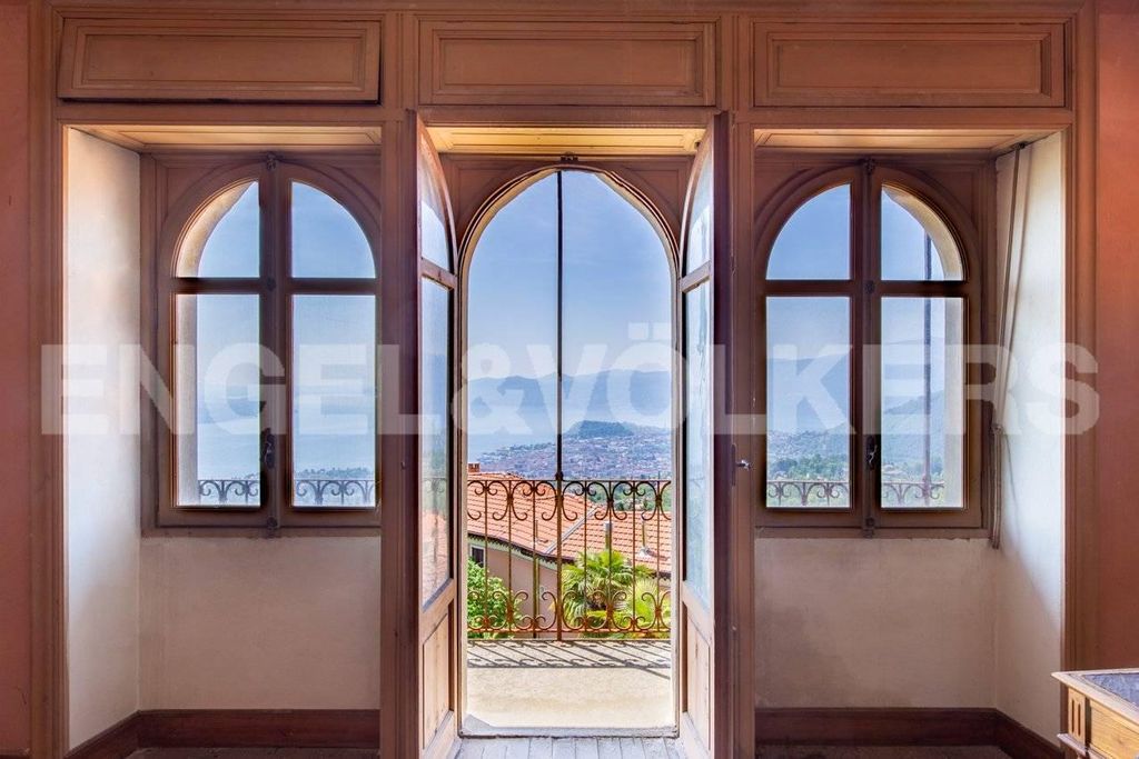 Prestigiosa villa di 417 mq in vendita Via Maggiore, 31, Bee, Verbano-Cusio-Ossola, Piemonte