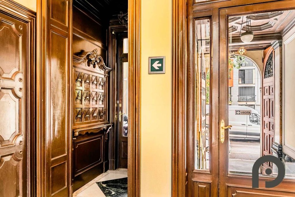 Appartamento di prestigio di 130 m² in vendita Viale Premuda, 23, Milano, Lombardia