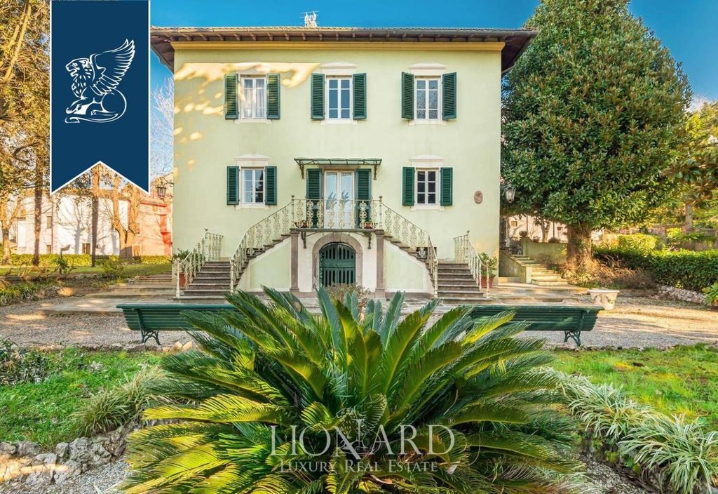 Esclusiva villa in vendita Lucca, Italia