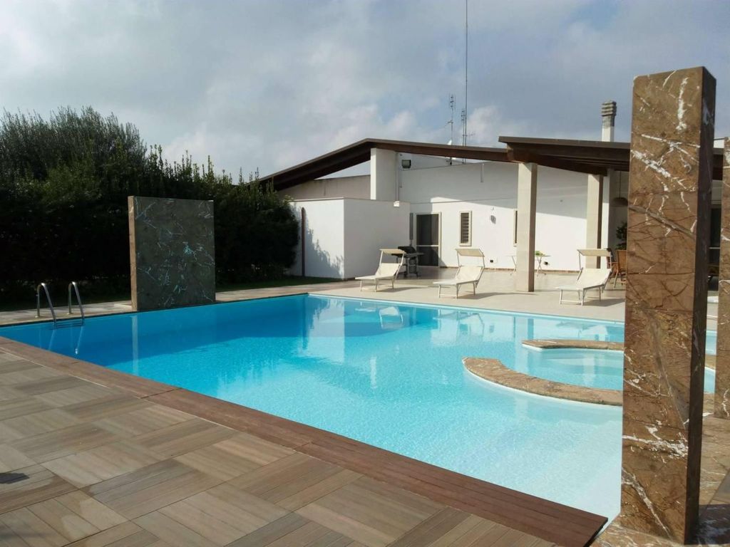 Esclusiva villa in vendita strada provinciale 111, Rutigliano, Bari, Puglia