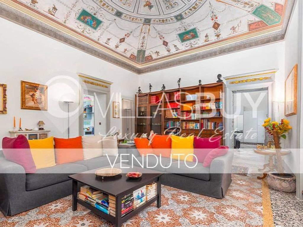 Appartamento di lusso di 198 m² in vendita Como, Italia