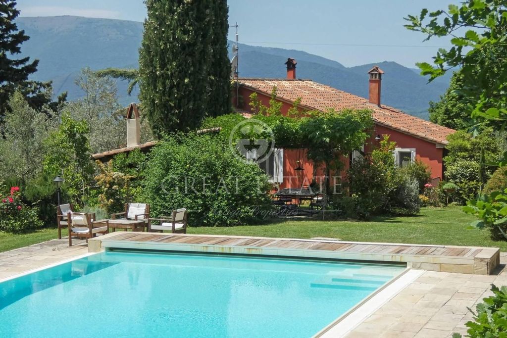Esclusiva villa in vendita Perugia, Italia
