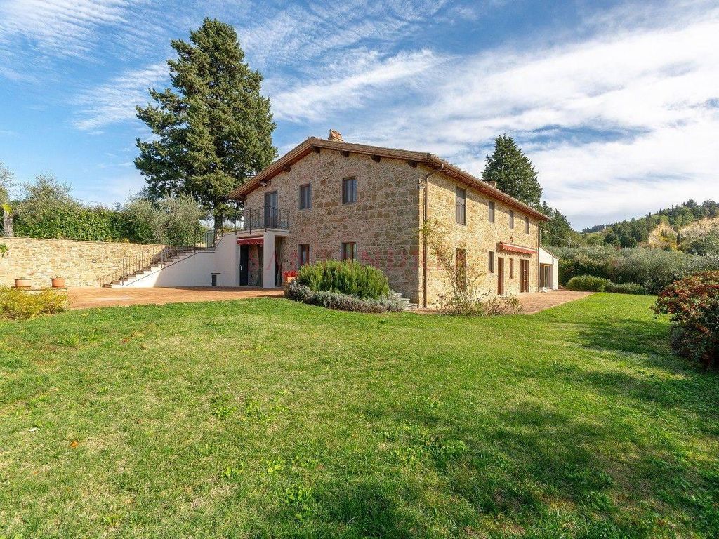 Prestigiosa villa di 400 mq in vendita Via Firenze, Certaldo, Toscana