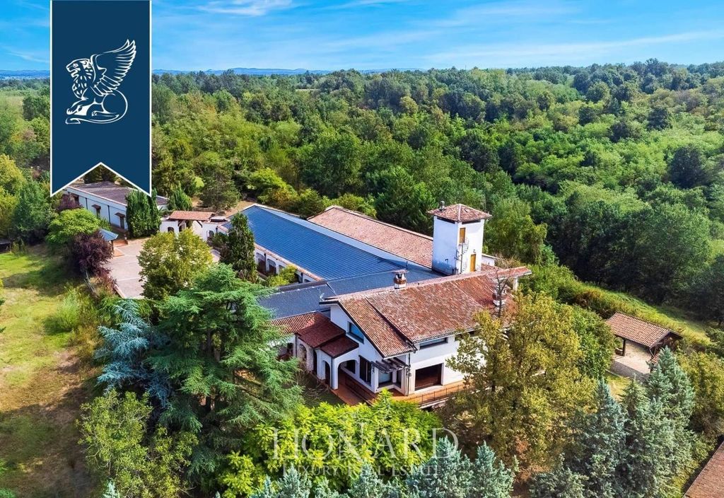 Prestigiosa villa di 5000 mq in vendita, Cellarengo, Piemonte