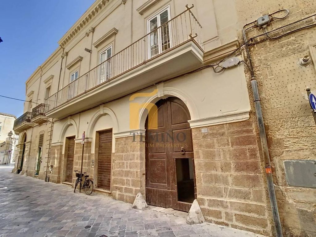 Prestigioso complesso residenziale in vendita Via Dasumno, Lecce, Puglia