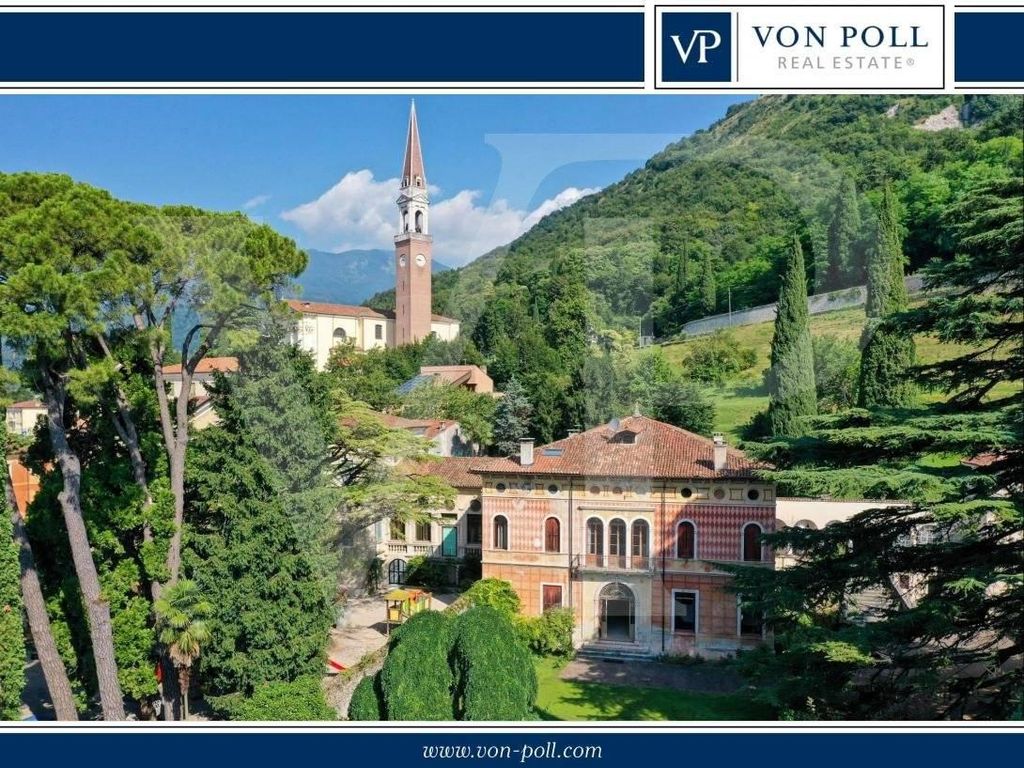 Prestigiosa villa di 1263 mq in vendita, Via Marzari, 23, Santorso, Veneto