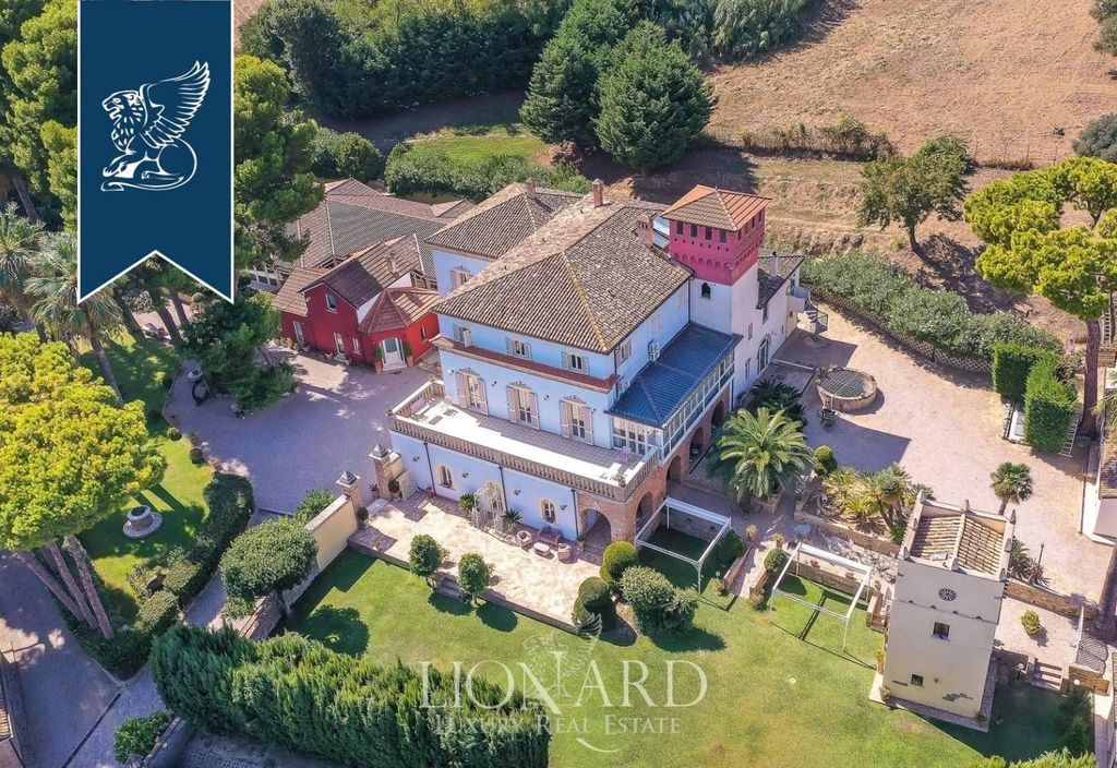 Villa di 1840 mq in vendita Silvi, Abruzzo