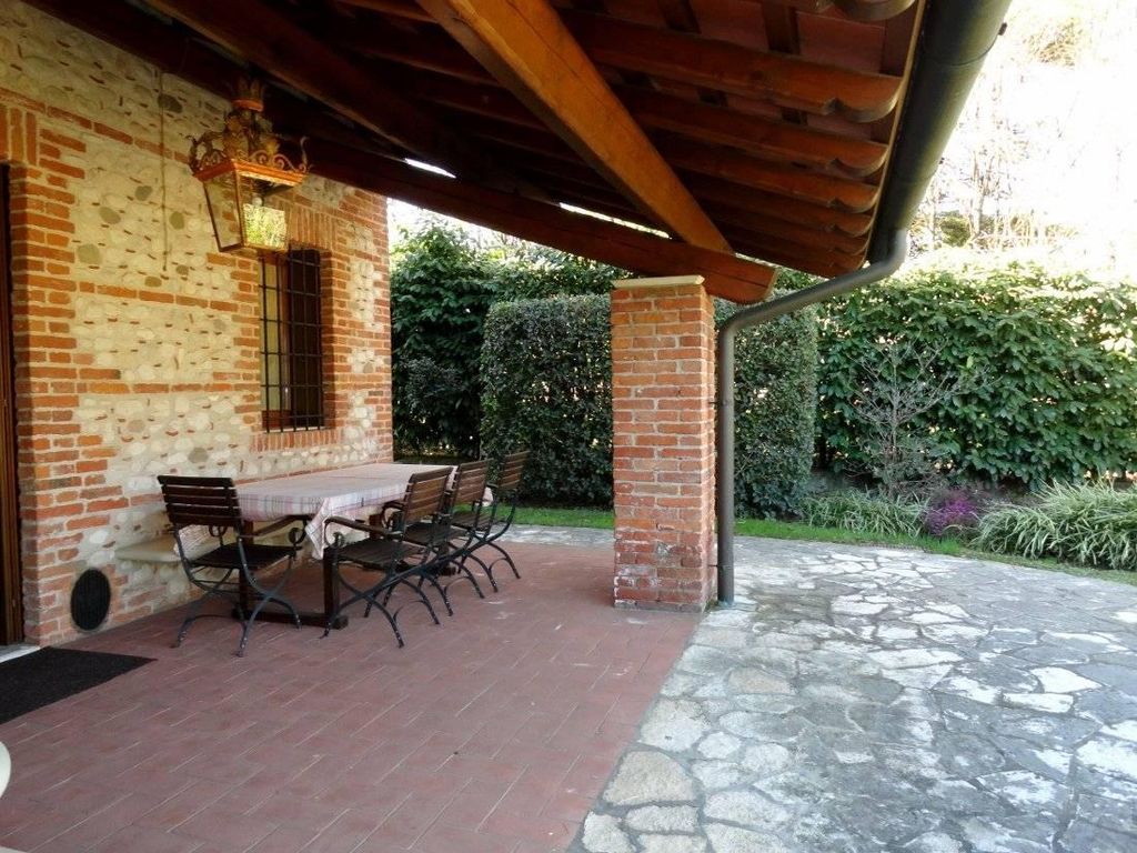 Esclusiva villa di 644 mq in vendita Via Monte Grappa, Sandrigo, Vicenza, Veneto