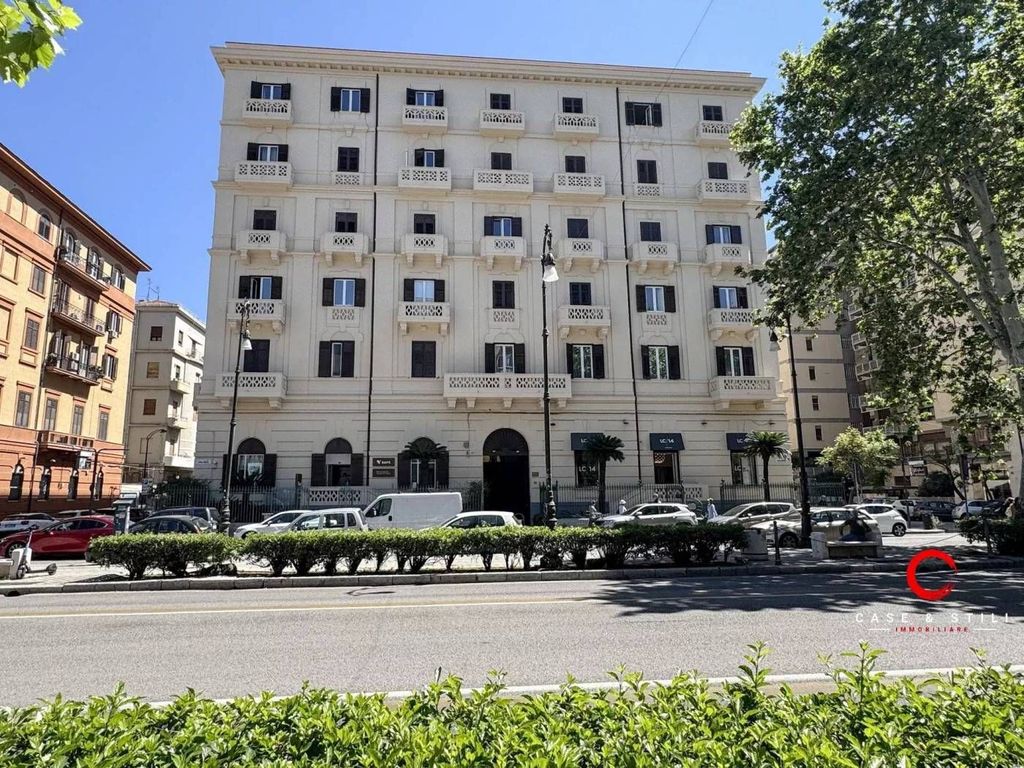 Pis de 4 habitacions, 320 m²