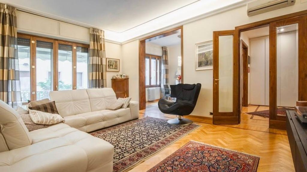 Appartamento di lusso di 224 m² in vendita corso italia, 3, Firenze, Toscana