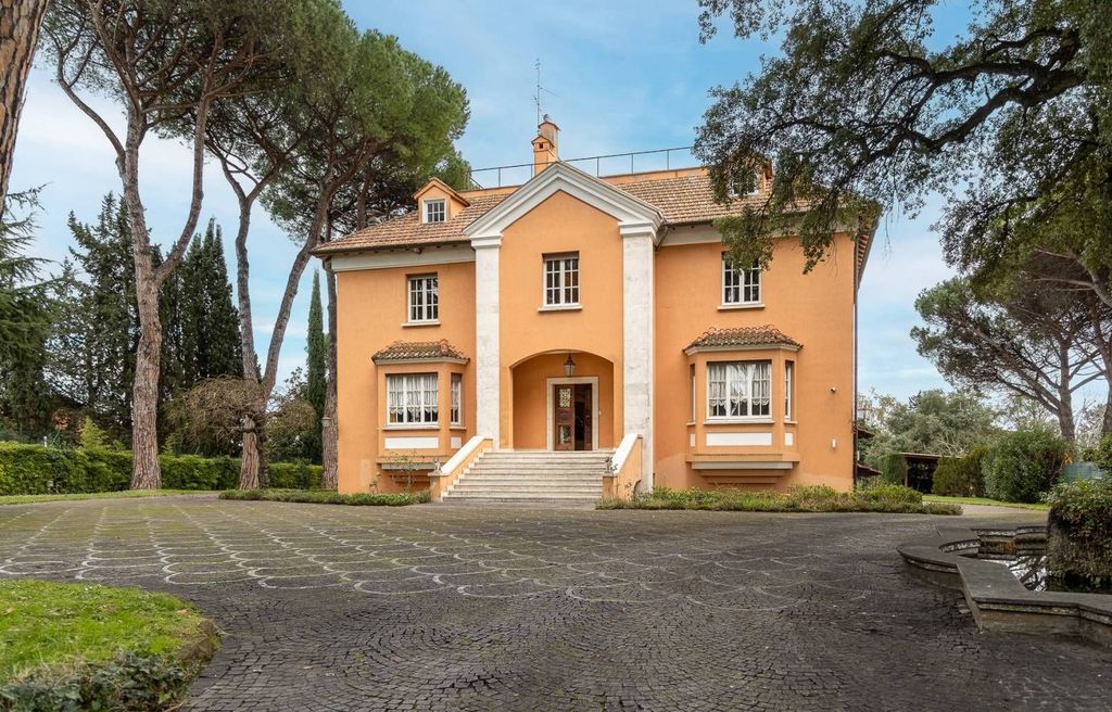 Prestigiosa villa in vendita Via della Camilluccia, Roma, Lazio