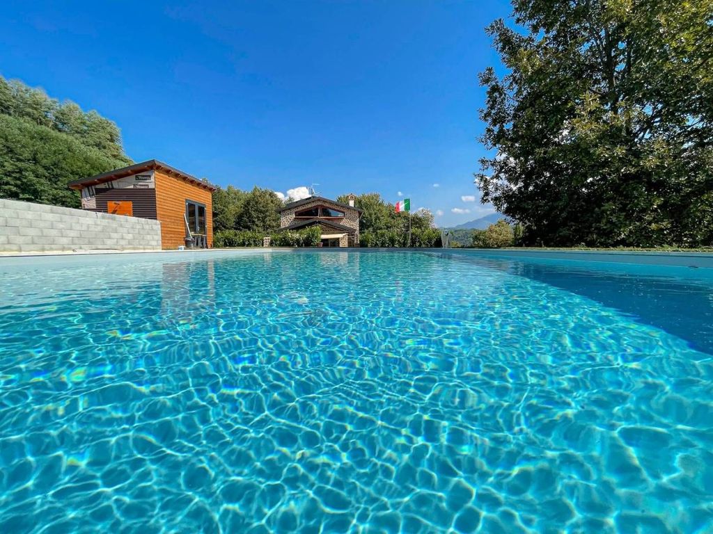 Prestigiosa villa di 225 mq in vendita, Via Faita, Fivizzano, Massa-Carrara, Toscana