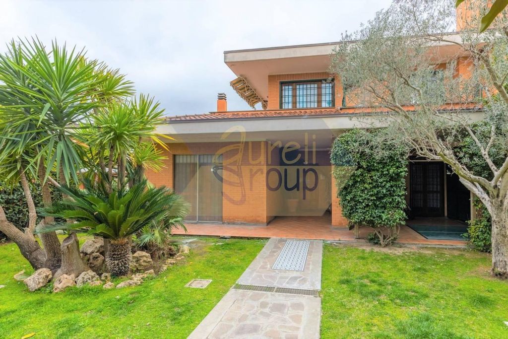 Esclusiva villa in vendita Via Licio Giorgieri, Roma, Lazio
