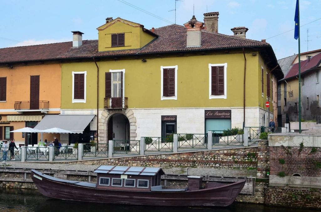 Casa di lusso in vendita Piazza 4 Giugno, 8, Boffalora sopra Ticino, Milano, Lombardia
