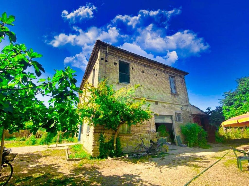 Prestigiosa casa di 340 mq in vendita Via del Cacciatore, 20, San Benedetto del Tronto, Marche