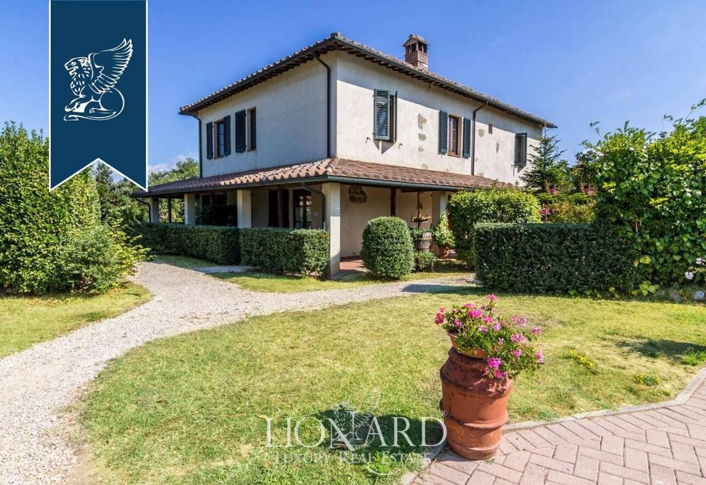 Prestigiosa villa di 1100 mq in vendita San Gimignano, Italia