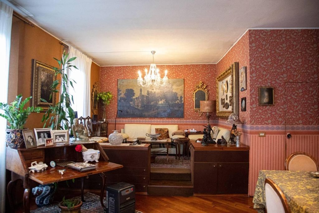 Villa in vendita Via Francesco Petrarca, Bologna, Emilia-Romagna