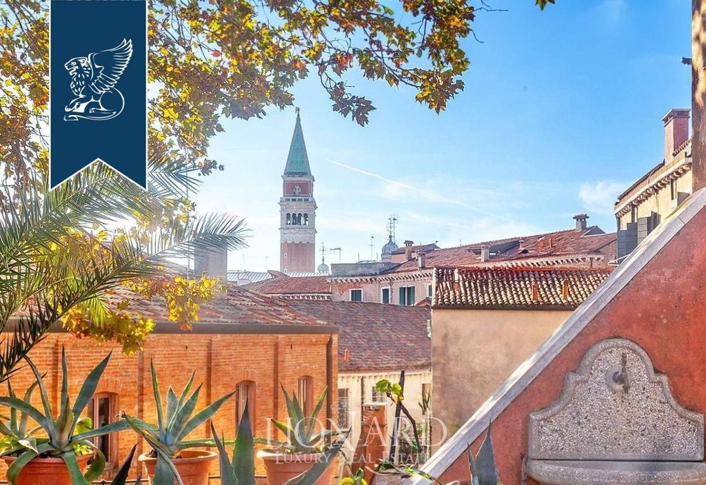 Appartamento di lusso in vendita Venezia, Italia