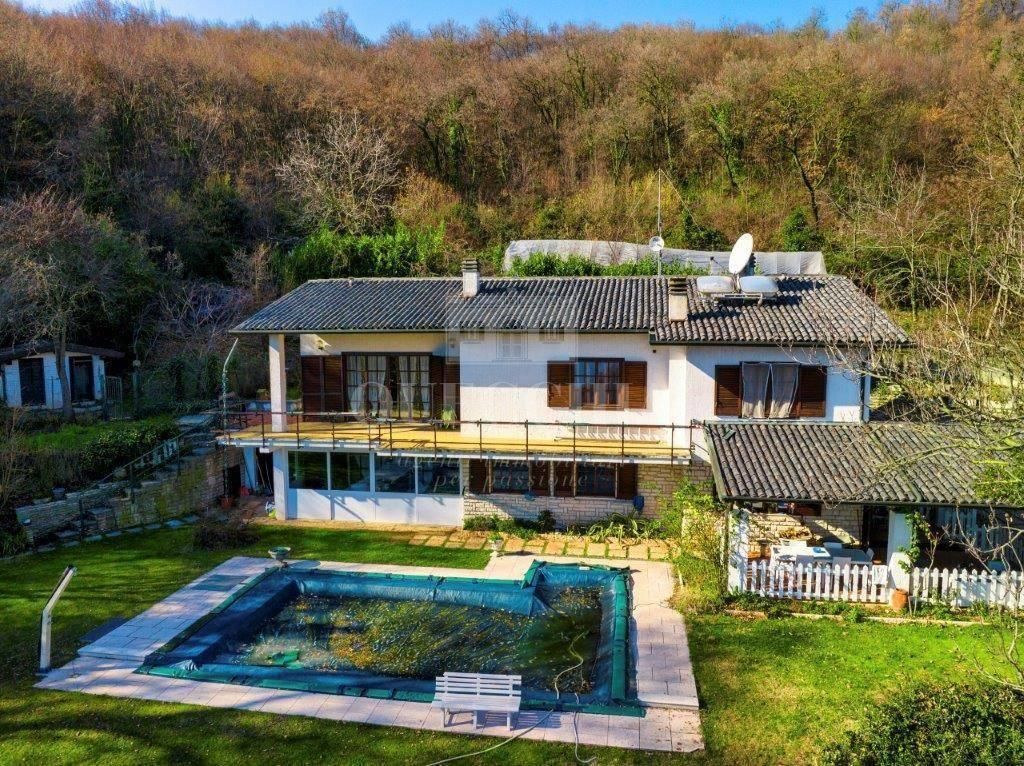 Villa de luxe de 4 chambres en vente Via Filippini, Gardone Riviera