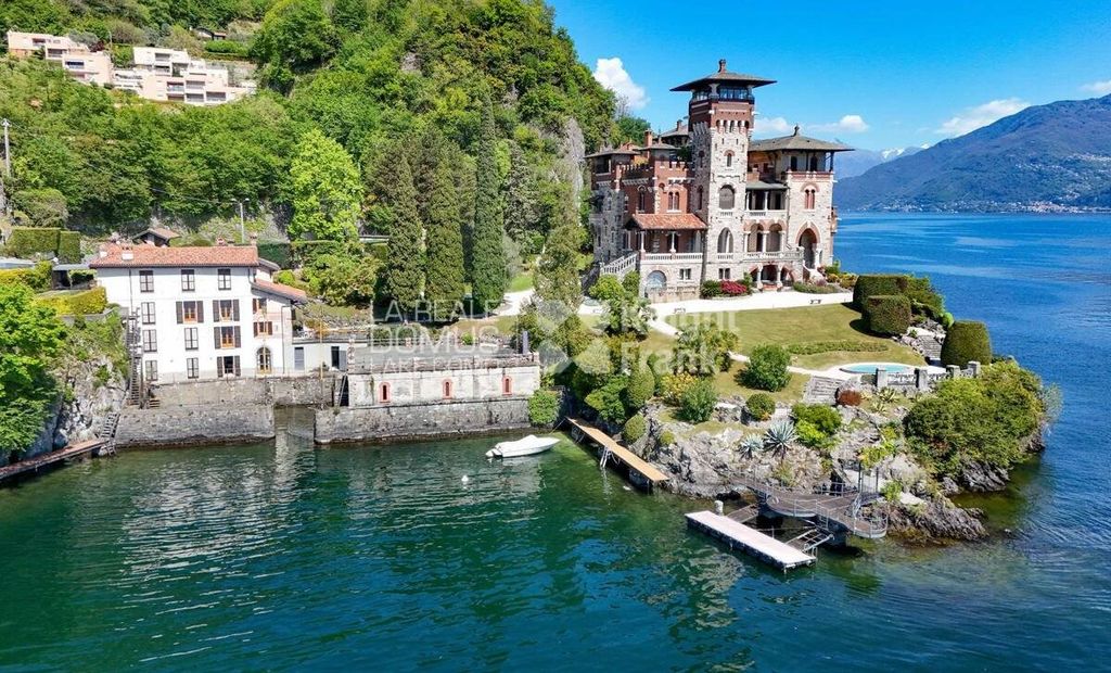 Престижная квартрира 120 м2 в продажа Via Statale, San Siro, Provincia di Como, Lombardia