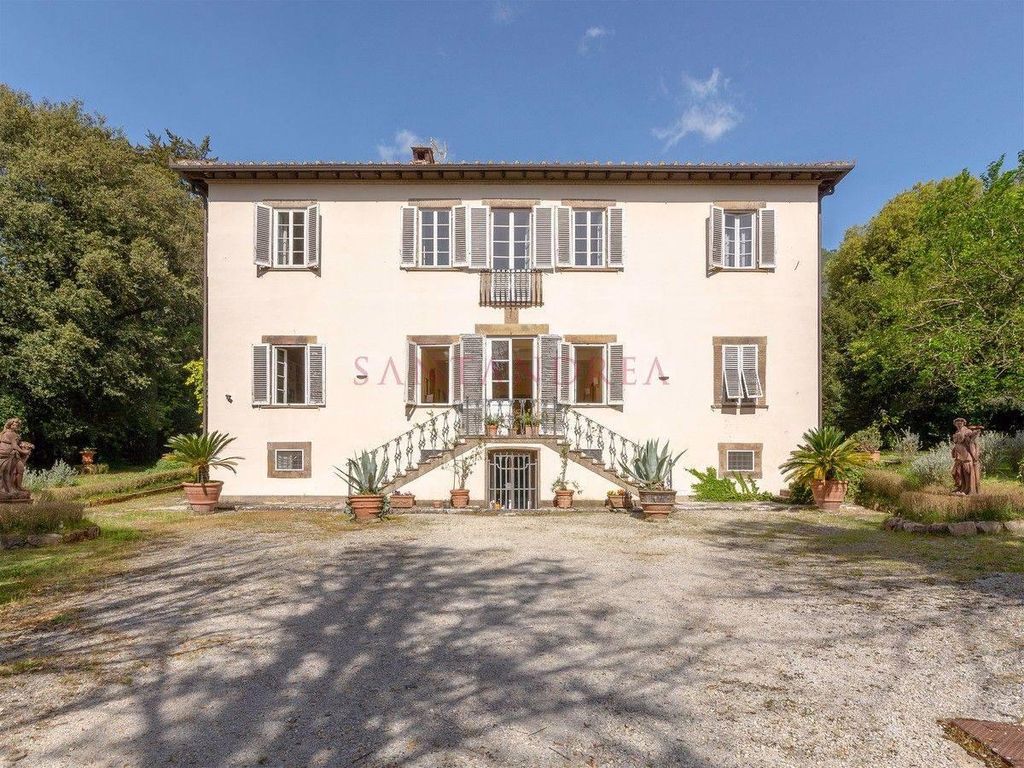 Esclusiva villa di 850 mq in vendita Via Santa Maria del Giudice, 2369, Lucca, Toscana