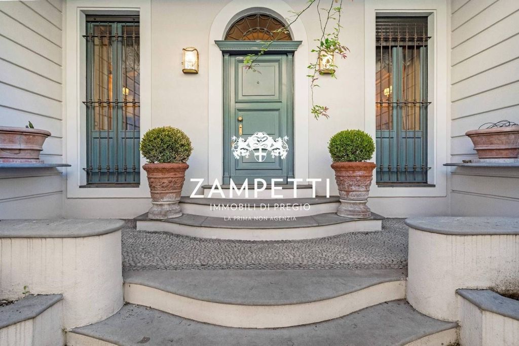 Престижная вилла 424 м2 в продажа Via Giuseppe Piolti de Bianchi, 8, Милан, Lombardia