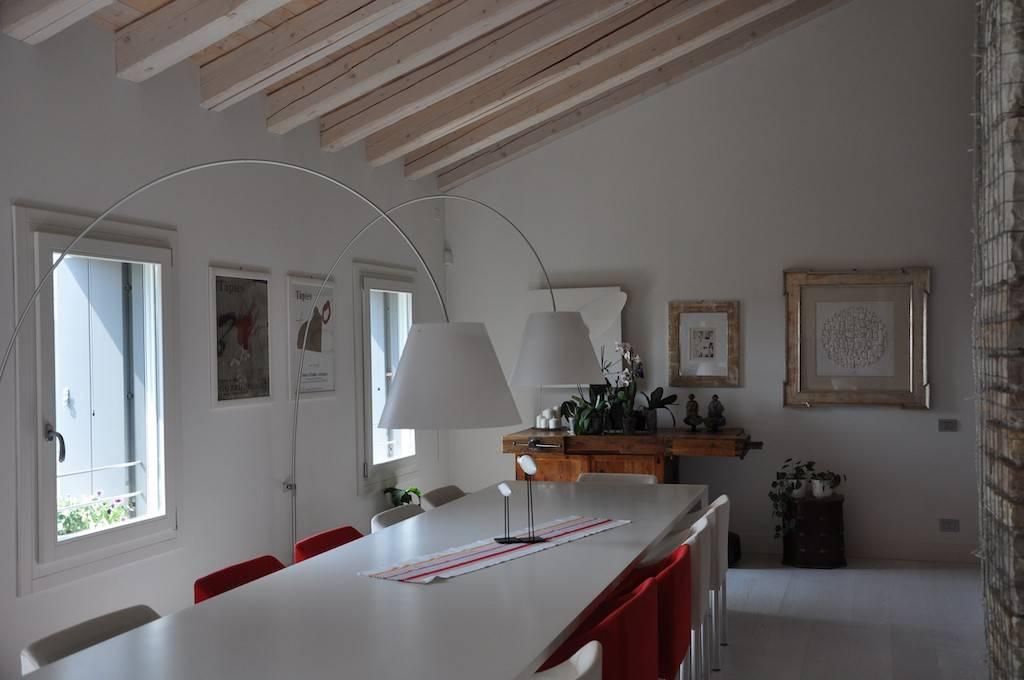 Prestigiosa villa di 420 mq in vendita Valdobbiadene, Italia