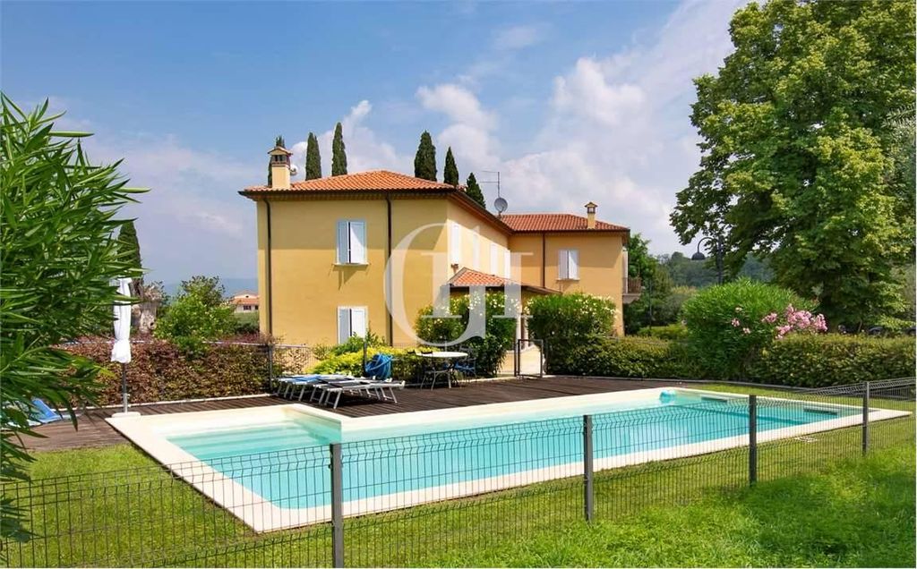 Prestigiosa villa di 750 mq in vendita SP31, Lazise, Verona, Veneto