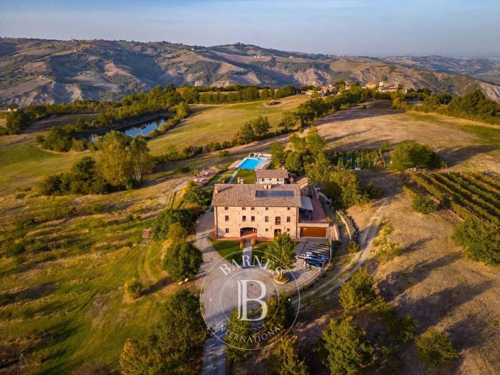 Esclusiva villa di 1240 mq in vendita Modena, Italia
