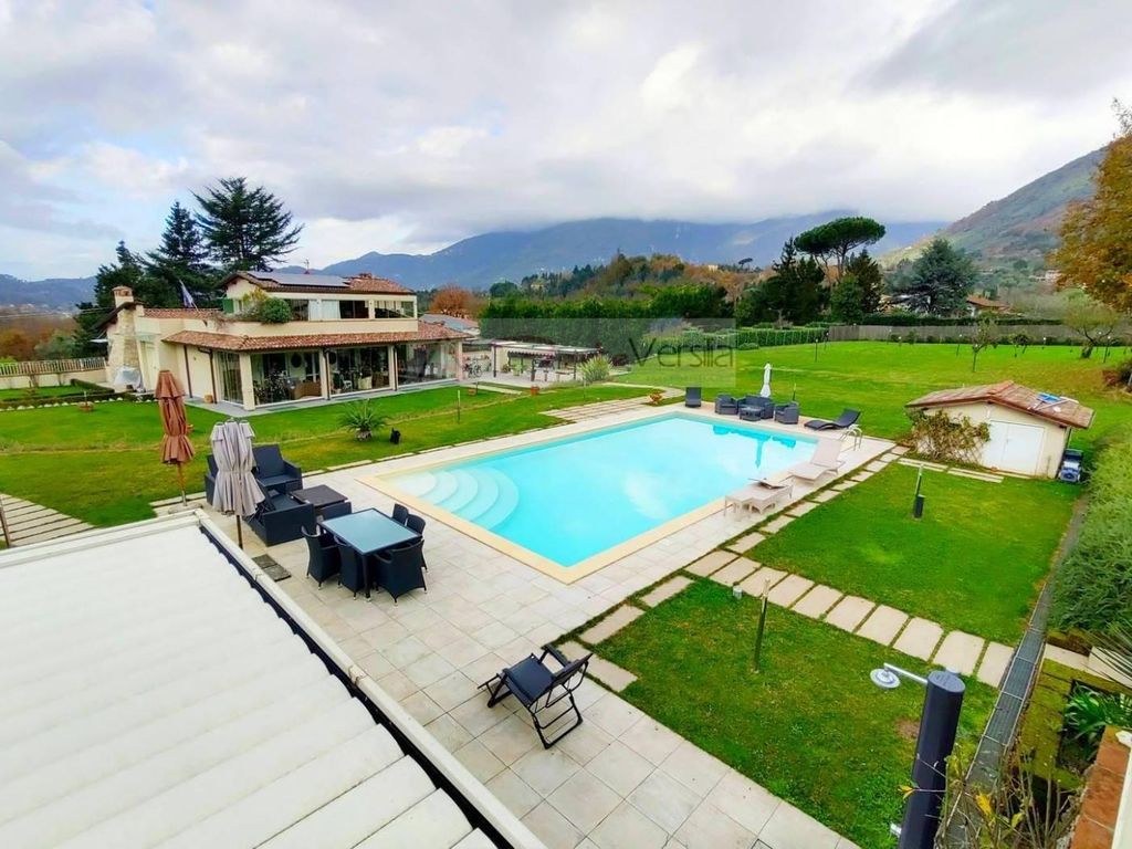 Prestigiosa villa di 590 mq in vendita Strada Comunale della Pieve, Camaiore, Lucca, Toscana