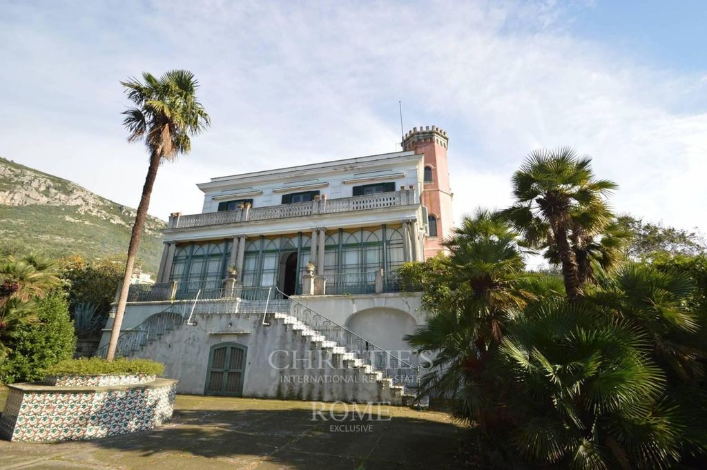 Prestigiosa villa di 600 mq in vendita, Via Artemano, Piano di Sorrento, Campania