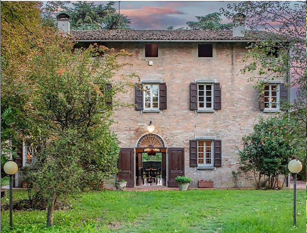 Esclusiva villa di 865 mq in vendita Via Colombara Reno Centese, Cento, Ferrara, Emilia-Romagna