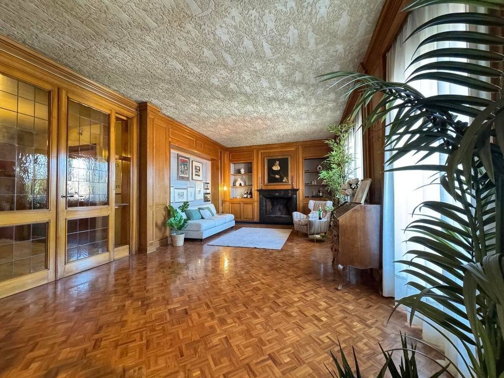 5 room luxury Flat for sale in P.zza Cittadella, 26, Verona, Veneto