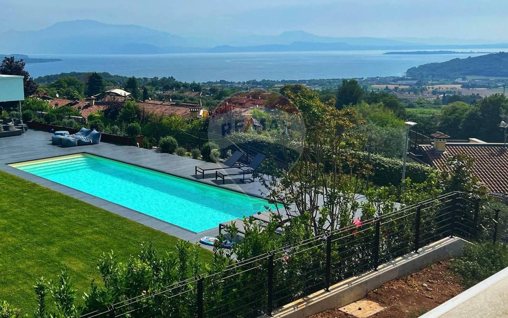 Prestigiosa villa di 635 mq in vendita Via Ronchi, Padenghe sul Garda, Brescia, Lombardia