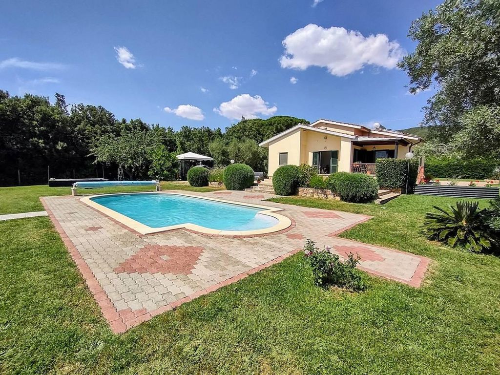 Prestigiosa villa di 174 mq in vendita Strada Statale Aurelia, Orbetello, Toscana