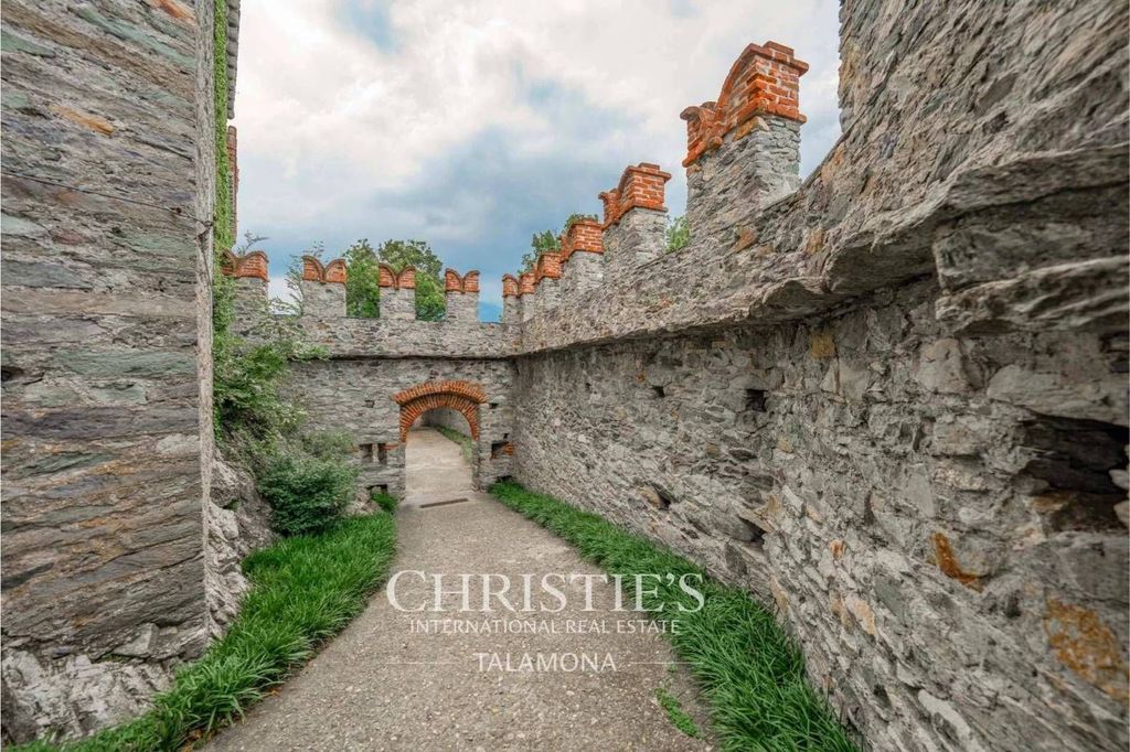 Château · Castle in Montalto Dora