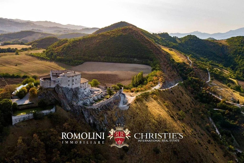 Château · Castle in Cagli