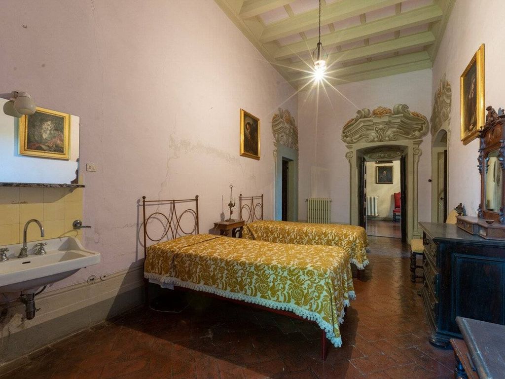 Château · Castle in Montespertoli