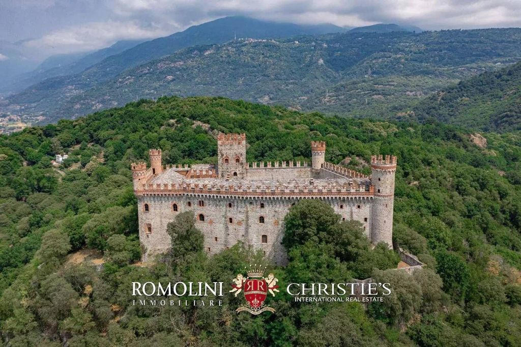 Château · Castle in Montalto Dora