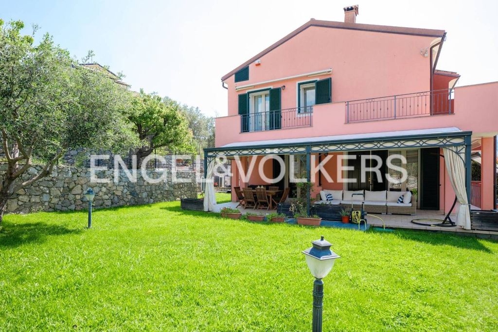 Casa – Toirano - Vista 2