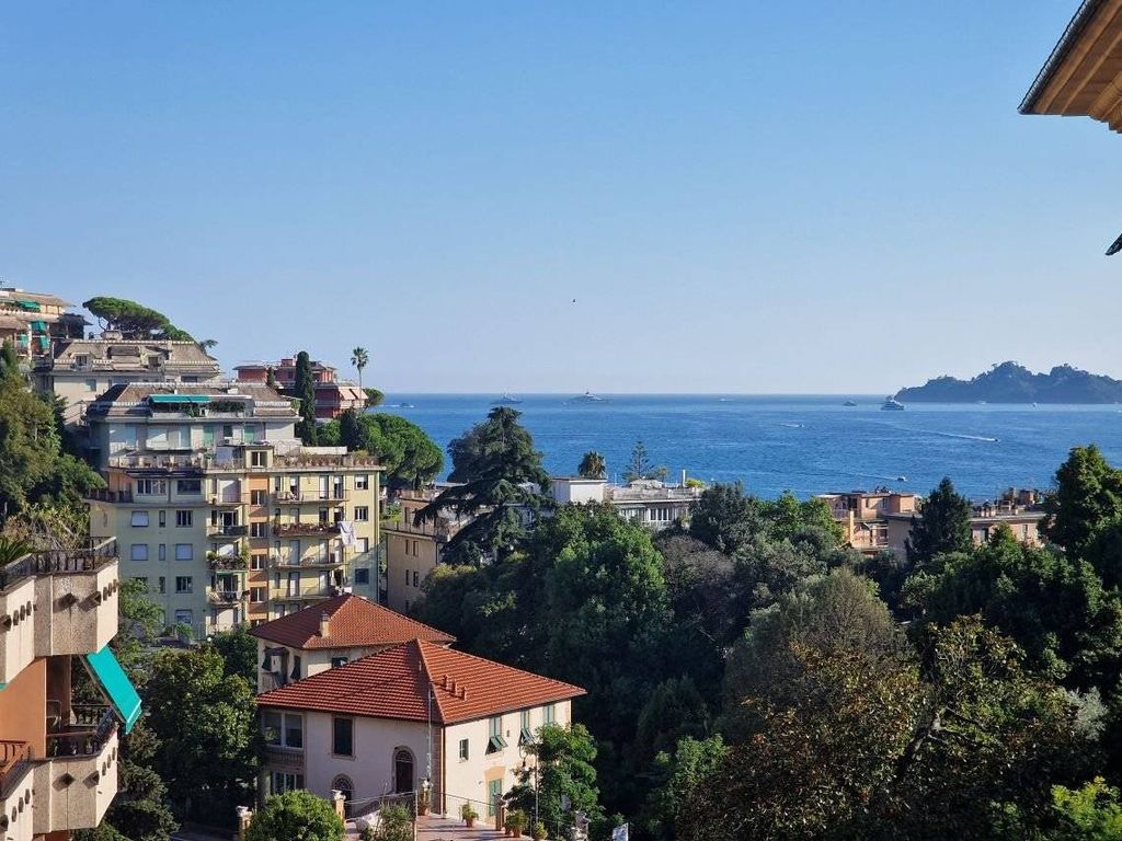 5 room luxury Apartment for sale in Via Privata del Parco Casana, Rapallo, Liguria - Vista 2