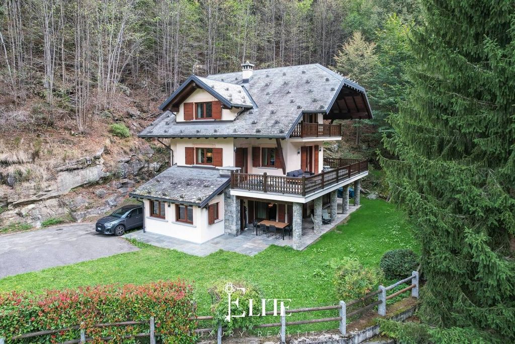 Casa – Alagna Valsesia - Vista 2