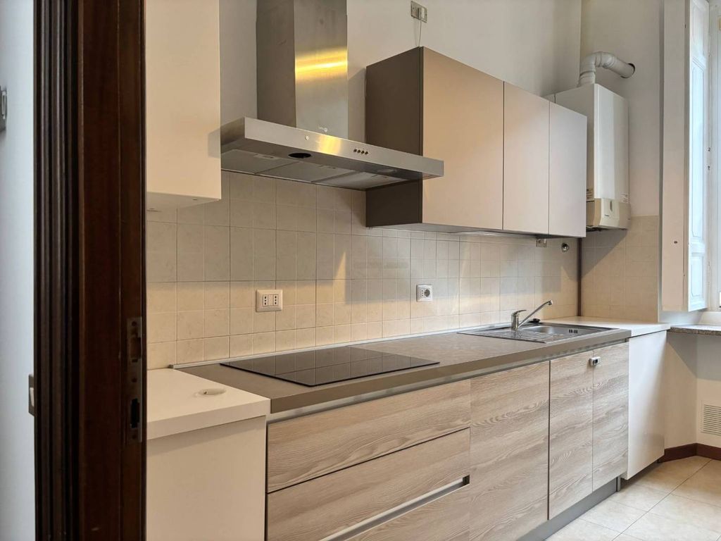 Appartamento – Monza, Centro - Vista 2