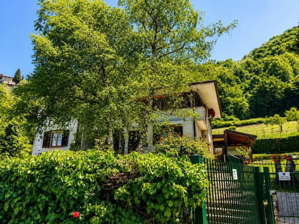 Casa – Perledo - Vista 2